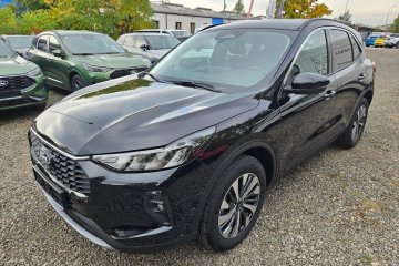 2.5 Hybrid 180KM Titanium FWD eCVT * samochód od ręki *