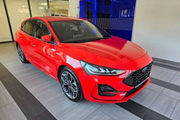 1.0 EcoBoost 125KM M6 ST LINE X * od ręki różne kolory *