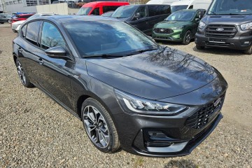 1.0 EcoBoost 155KM A7 ST LINE X * od ręki różne kolory *